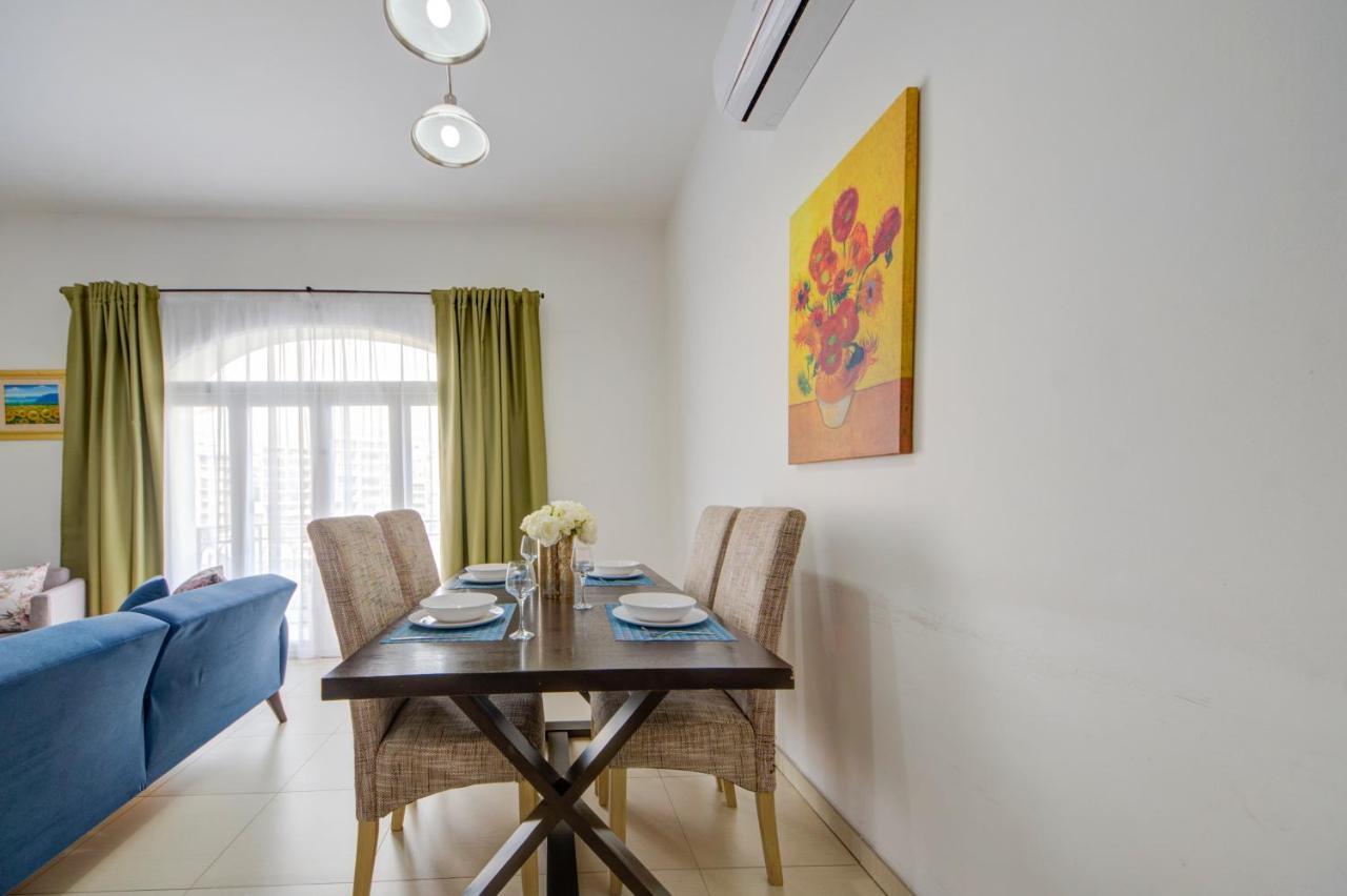 St Julians 2 Bedroom Apartment With Commanding Seaviews By Shortletsmalta San Ġiljan Exterior foto