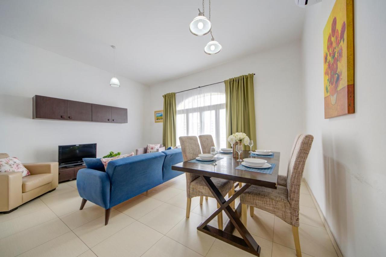 St Julians 2 Bedroom Apartment With Commanding Seaviews By Shortletsmalta San Ġiljan Exterior foto